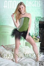 Green Mood : Kisa from Amour Angels, 08 Apr 2013